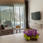 Z-villas Otel
