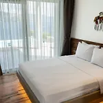 Z-villas מלון *