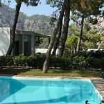 Z-villas Turunc