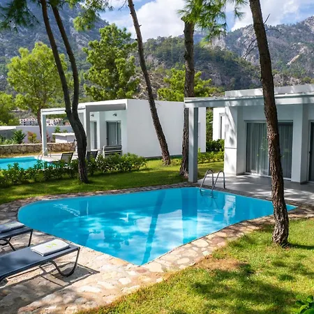 Z-villas Szálloda Turunc