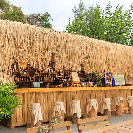 Z-villas Hotel *