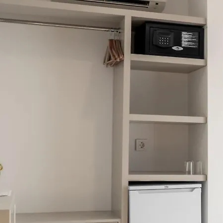 Z-villas Szálloda *